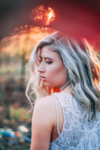 Unsplash ID SUjahcOzFD8