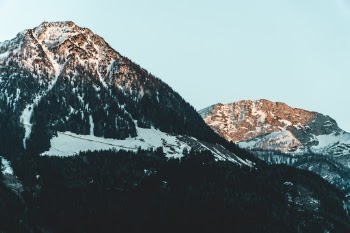 Unsplash ID swH9TQSgOG4