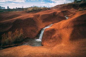 Unsplash ID T92YFbo07-Q