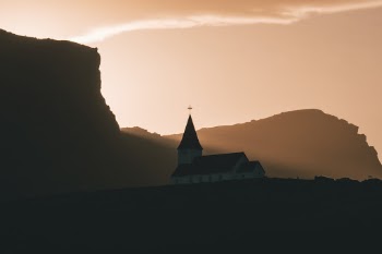 Unsplash ID -TBB7NVndFQ