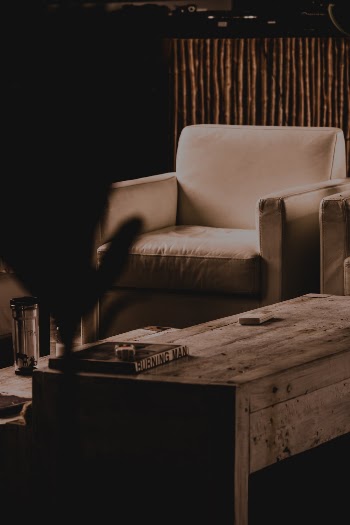 Unsplash ID te9uTFhRpTI