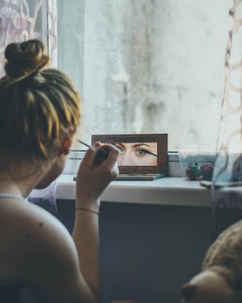 Unsplash ID ti7IHsor4io