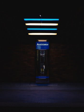 Unsplash ID tL3kScAAz5A