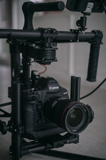 Unsplash ID TsaYPK648sU