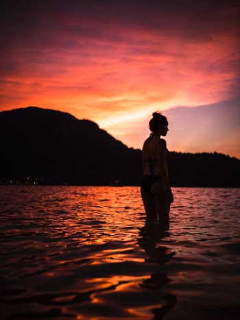 Unsplash ID tzCVgeAid5g