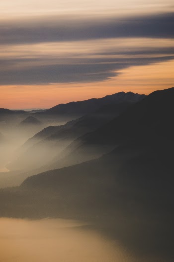 Unsplash ID UBizWTA9-qA