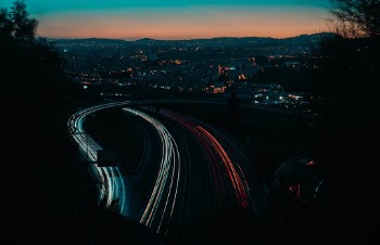 Unsplash ID ucvkbYo7VAw