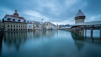 Unsplash ID UEwMiuOQkrU