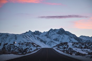 Unsplash ID Ui8rcq9bG90