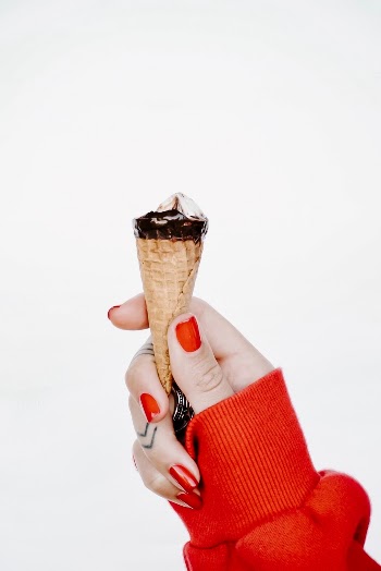 Unsplash ID UlyxryEDM6Y