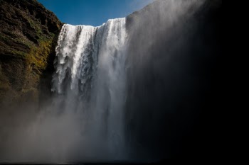 Unsplash ID uMRfTEGmvXQ