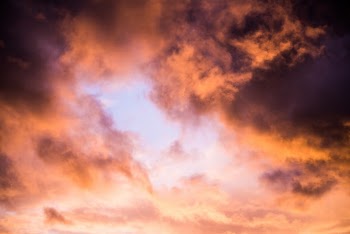Unsplash ID UpZ9_Mxayl4