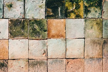 Unsplash ID UUFpvKwb8XI