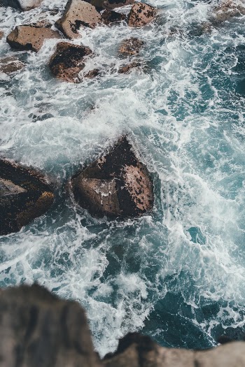 Unsplash ID uW6XKmRnFeY