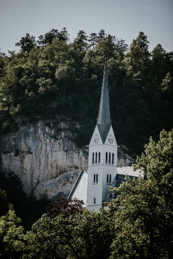Unsplash ID UwJBxPBhE70