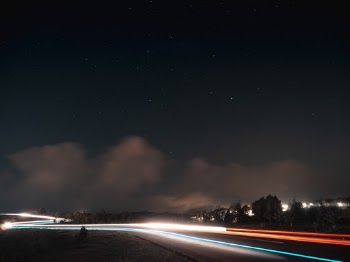 Unsplash ID uX9CjlfEsOM