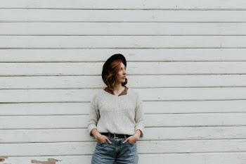 Unsplash ID v1vVsD7Fkgg