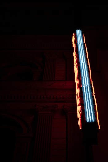 Unsplash ID v5rBg0o3RKg
