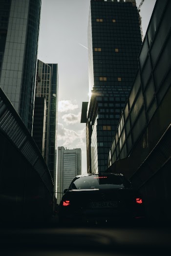 Unsplash ID vaEW82TNW3M