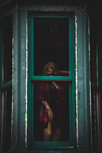 Unsplash ID vKugMfrdy4Y