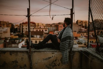 Unsplash ID vliaUlq7iHQ
