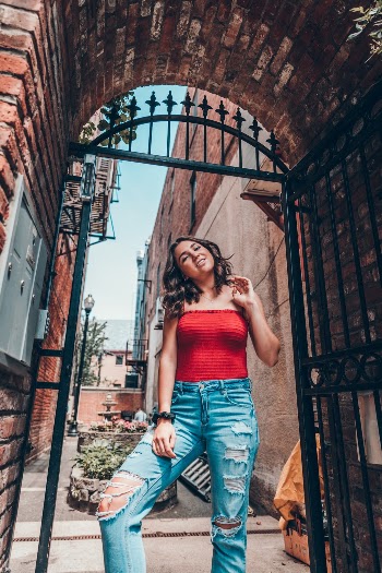 Unsplash ID Vmpdczcfyrs