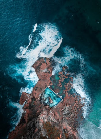 Unsplash ID VRyDOWO8wTg