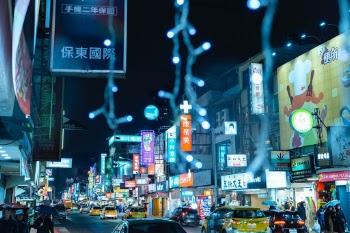 Unsplash ID webh4ZbqmNE