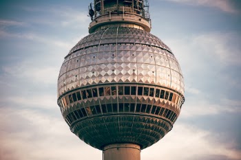 Unsplash ID WKWcvKj1uko