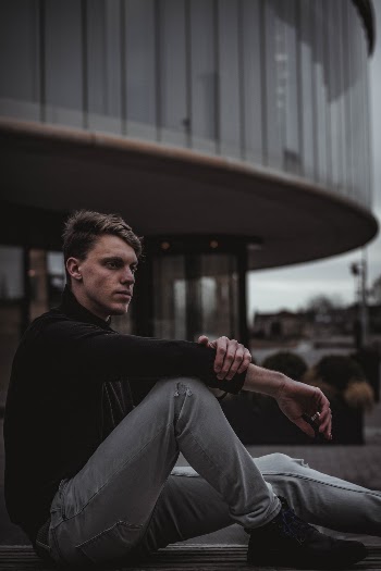 Unsplash ID WnMcGDQX0fc
