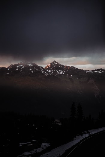 Unsplash ID WqHgIJEFrjw