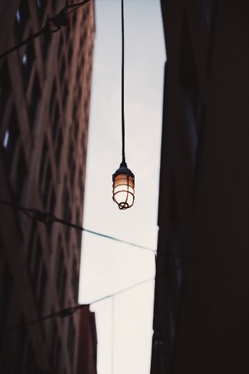 Unsplash ID XeV85kBCfbM