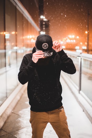 Unsplash ID xi2eYZ3DWNY