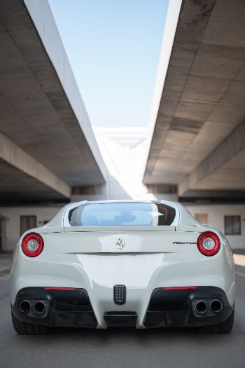 Unsplash ID xij1lyo3gOE