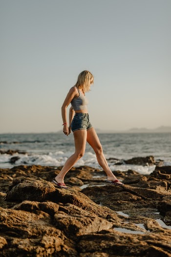 Unsplash ID XnzaxM45YcA