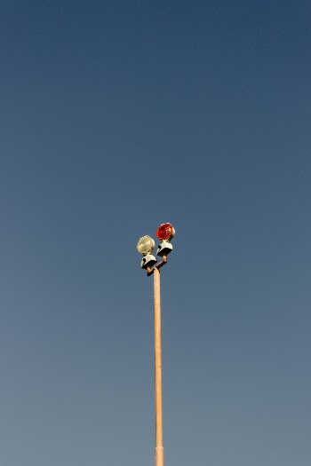 Unsplash ID y6SnUor4RFE