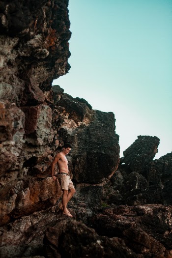 Unsplash ID ym9VAqUt958