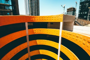Unsplash ID yQmZ7l3LSfk