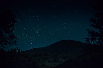 Unsplash ID YXWLwKzVeaw