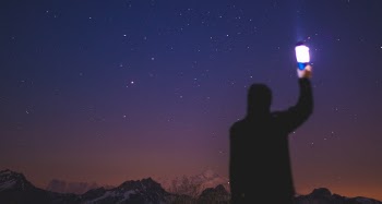 Unsplash ID z2t4GdXOtE8