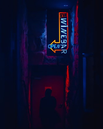 Unsplash ID z4pCCiC7-qA