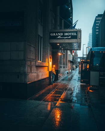 Unsplash ID zE_VaDkmybY