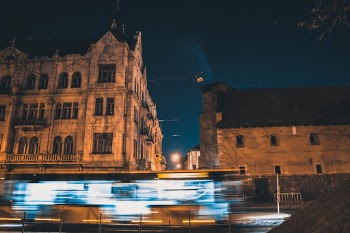 Unsplash ID zFFg1zvpKt0