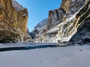 Unsplash ID zjtlHWwQPr0