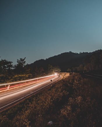 Unsplash ID zV3_2QMJjQg