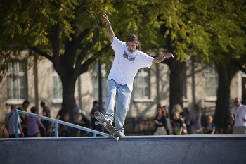 Urban park in Kyiv, Ukrain. | Free Photo - rawpixel