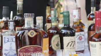 US Whiskey in South Africa. | Free Photo - rawpixel