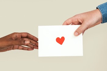 Valentines&rsquo; love letter with diverse… | Free stock photo | High Resolution image
