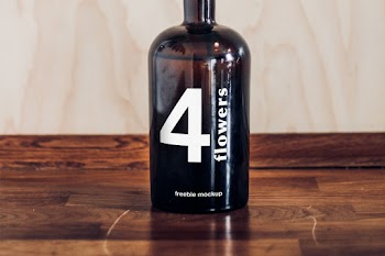 Vase Bottle Mockup 4. freebie mockup flowers 