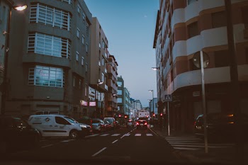 Vehicles Near Buildings 